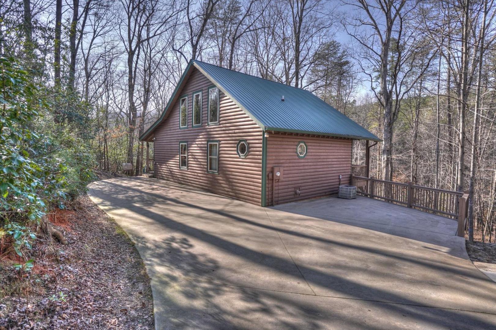 Luxury Cabin Sleeps 8 With Creekside Fire Pit Near Helen Ga Cleveland Extérieur photo
